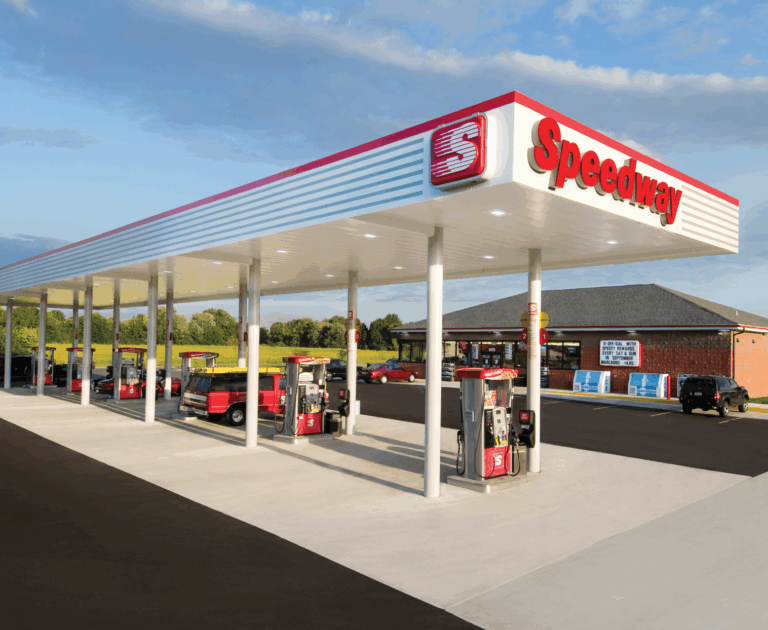 daytime image of a Speedway location