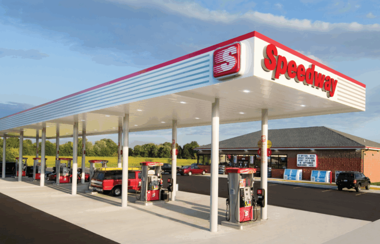 daytime image of a Speedway location